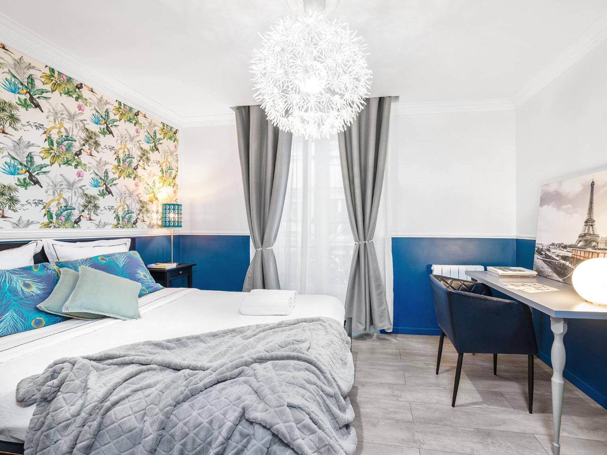 Manray House - Beautiful Three Bedroom Apartment- Center