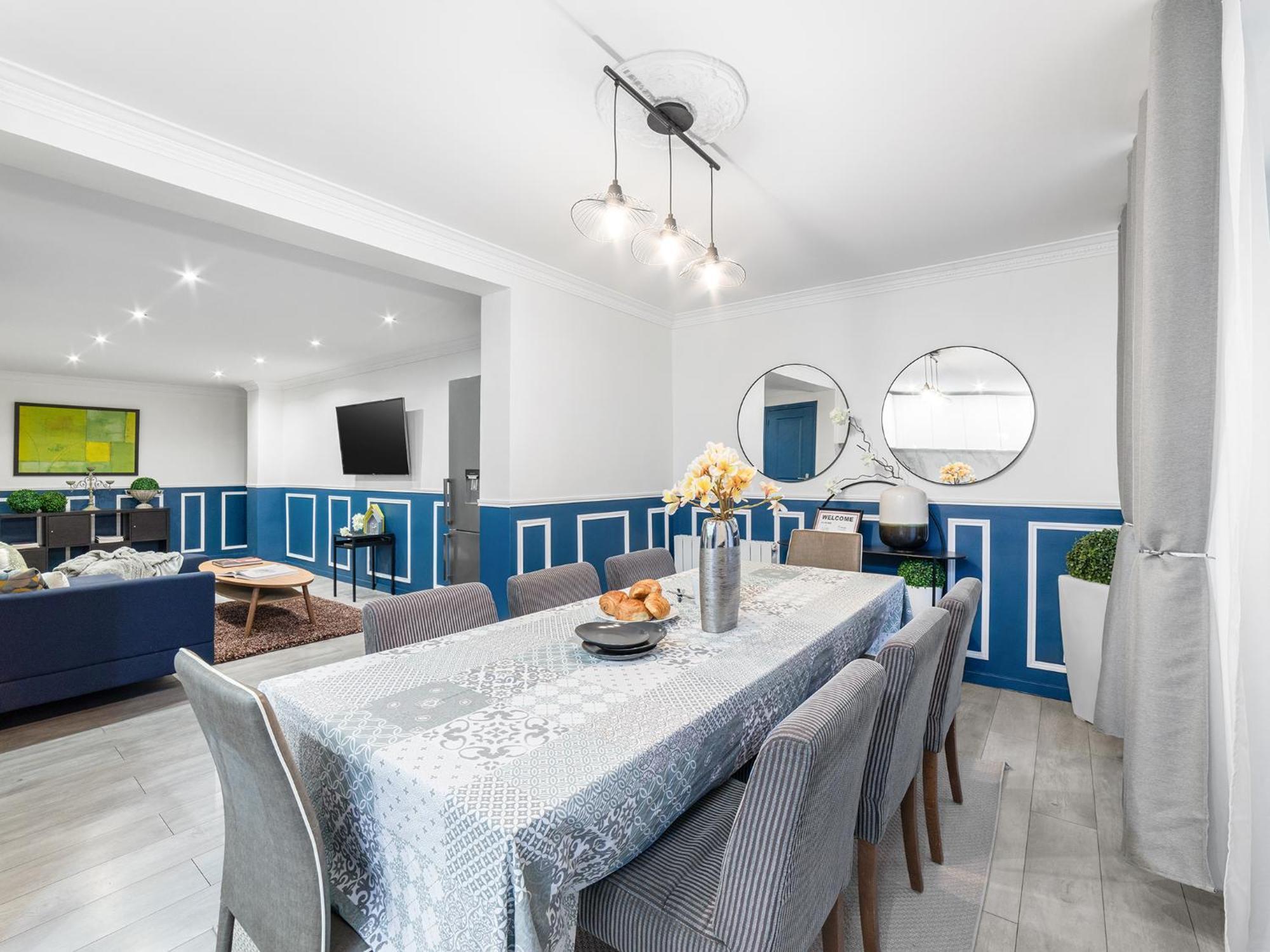 Appartement Manray House - Beautiful Three Bedroom Apartment- Center Parijs